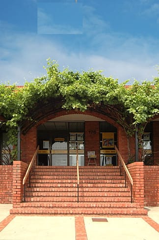 Offices commercial property leased at Suite 3, 176 Main South Road Morphett Vale SA 5162 Offices commercial property leased at Suite 3, 176 Main South Road Morphett Vale SA 5162