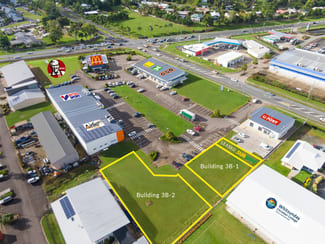 Showrooms / Bulky Goods commercial property for lease at Reef Plaza Cnr Shute Harbour Rd/Paluma Rd Cannonvale QLD 4802 Showrooms / Bulky Goods commercial property for lease at Reef Plaza Cnr Shute Harbour Rd/Paluma Rd Cannonvale QLD 4802