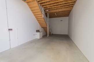 Factory, Warehouse & Industrial commercial property leased at Arundel QLD 4214