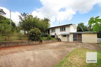 Medical / Consulting commercial property leased at 4 Hill Street Palmwoods QLD 4555