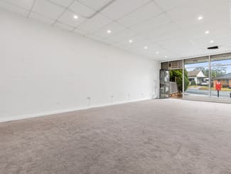 Shop & Retail commercial property leased at 178 Townview Road Mount Pritchard NSW 2170 Shop & Retail commercial property leased at 178 Townview Road Mount Pritchard NSW 2170