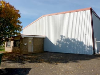 Factory, Warehouse & Industrial commercial property leased at 11 Fletcher Crescent Dubbo NSW 2830