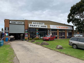 Factory, Warehouse & Industrial commercial property leased at Unit 12/206-212 Governor Road Braeside VIC 3195