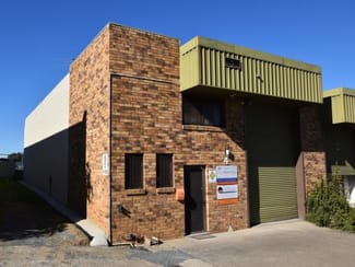 Factory, Warehouse & Industrial commercial property leased at Unit 4/6 Johnson Street Maitland NSW 2320