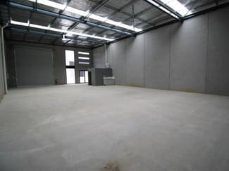 Factory, Warehouse & Industrial commercial property leased at Unit 8/7 Sharnet Circuit Pakenham VIC 3810