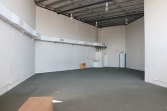 Showrooms / Bulky Goods commercial property leased at 4/129 Minjungbal Drive Tweed Heads South NSW 2486 Showrooms / Bulky Goods commercial property leased at 4/129 Minjungbal Drive Tweed Heads South NSW 2486