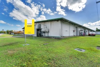 Factory, Warehouse & Industrial commercial property leased at 26/2-4 Toohey Street Portsmith QLD 4870 Factory, Warehouse & Industrial commercial property leased at 26/2-4 Toohey Street Portsmith QLD 4870
