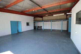 Showrooms / Bulky Goods commercial property leased at 33 Planthurst Road Carlton NSW 2218