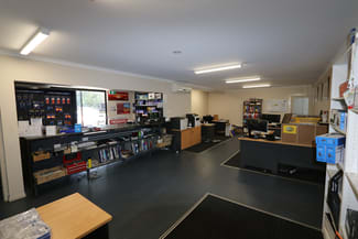 Factory, Warehouse & Industrial commercial property leased at 1/17 Rothcote Court Burleigh Heads QLD 4220 Factory, Warehouse & Industrial commercial property leased at 1/17 Rothcote Court Burleigh Heads QLD 4220