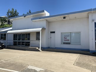 Showrooms / Bulky Goods commercial property leased at 2c/2 Riverside Drive Nambucca Heads NSW 2448