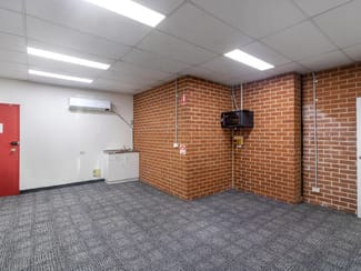 Offices commercial property leased at Shop 8/6-10 Mount Street Mount Druitt NSW 2770