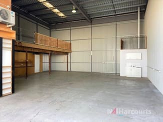 Factory, Warehouse & Industrial commercial property leased at 33/193 South Pine Road Brendale QLD 4500