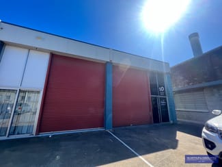 Factory, Warehouse & Industrial commercial property leased at Lawnton QLD 4501