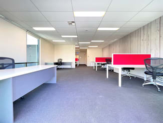 Factory, Warehouse & Industrial commercial property leased at 6/15-19 Henry Street Loganholme QLD 4129