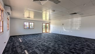 Medical / Consulting commercial property leased at 2/125 Anzac Avenue Newtown QLD 4350 Medical / Consulting commercial property leased at 2/125 Anzac Avenue Newtown QLD 4350