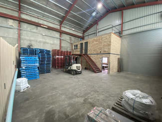 Factory, Warehouse & Industrial commercial property leased at Unit 1/8 Silva Avenue Queanbeyan NSW 2620 Factory, Warehouse & Industrial commercial property leased at Unit 1/8 Silva Avenue Queanbeyan NSW 2620