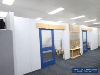 Offices commercial property for lease at Unit 1/36 Devlan Street Mansfield QLD 4122