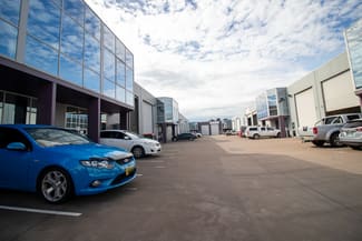 Factory, Warehouse & Industrial commercial property leased at 3/62 Owen Street Glendenning NSW 2761