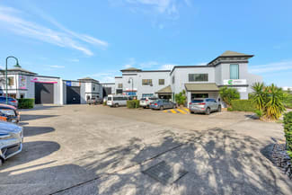 Factory, Warehouse & Industrial commercial property leased at 2/64 Siganto Drive Helensvale QLD 4212