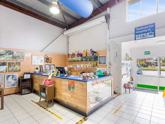 Shop & Retail commercial property leased at Sort After Highway Frontage/391 Yaamba Road Park Avenue QLD 4701 Shop & Retail commercial property leased at Sort After Highway Frontage/391 Yaamba Road Park Avenue QLD 4701