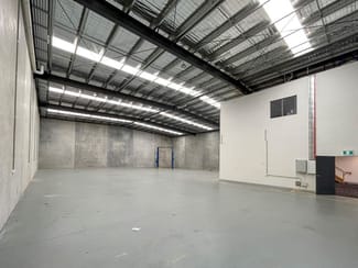 Factory, Warehouse & Industrial commercial property leased at 7 Schembri Drive Truganina VIC 3029