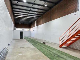 Showrooms / Bulky Goods commercial property leased at Unit 3/144 Gladstone Street Fyshwick ACT 2609