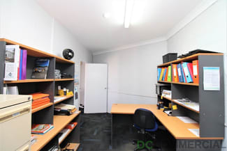 Other commercial property leased at 3/360-362 Stenner Street Kearneys Spring QLD 4350 Other commercial property leased at 3/360-362 Stenner Street Kearneys Spring QLD 4350