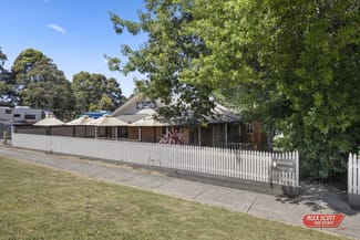 Shop & Retail commercial property for lease at 5 Young Street Leongatha VIC 3953