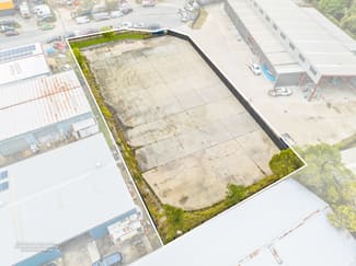 Showrooms / Bulky Goods commercial property leased at 3-7 Bowen St Slacks Creek QLD 4127 Showrooms / Bulky Goods commercial property leased at 3-7 Bowen St Slacks Creek QLD 4127