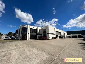 Factory, Warehouse & Industrial commercial property leased at 1/6 Devlan Street Mansfield QLD 4122