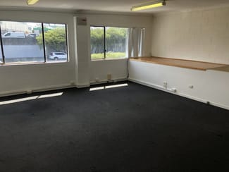 Other commercial property leased at 4/24 Spencer Road Nerang QLD 4211 Other commercial property leased at 4/24 Spencer Road Nerang QLD 4211