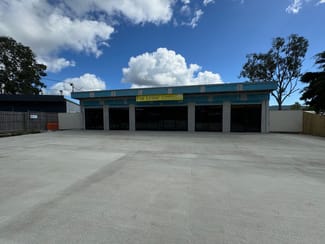 Shop & Retail commercial property leased at 2&3/89 Shute Harbour Road Cannonvale QLD 4802 Shop & Retail commercial property leased at 2&3/89 Shute Harbour Road Cannonvale QLD 4802