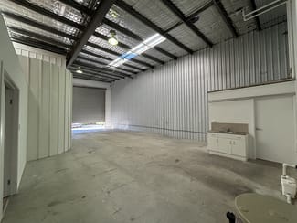 Factory, Warehouse & Industrial commercial property leased at 2A/352 Brisbane Road Arundel QLD 4214