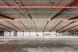 Factory, Warehouse & Industrial commercial property for lease at 133 Vanessa Street Kingsgrove NSW 2208