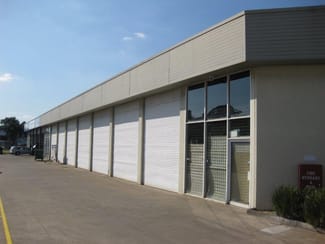 Factory, Warehouse & Industrial commercial property for lease at 3A+B/122 Boundary Road Braeside VIC 3195