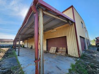 Showrooms / Bulky Goods commercial property leased at 820 Bringelly Road Rossmore NSW 2557 Showrooms / Bulky Goods commercial property leased at 820 Bringelly Road Rossmore NSW 2557