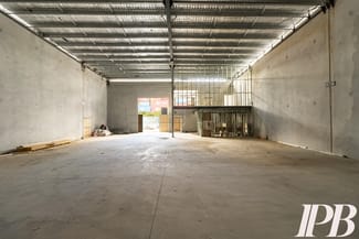 Showrooms / Bulky Goods commercial property leased at 95-97 Canberra Street Hemmant QLD 4174 Showrooms / Bulky Goods commercial property leased at 95-97 Canberra Street Hemmant QLD 4174