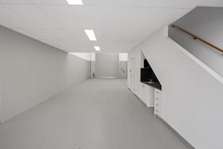Factory, Warehouse & Industrial commercial property leased at Unit/64 Tennyson Street Williamstown North VIC 3016 Factory, Warehouse & Industrial commercial property leased at Unit/64 Tennyson Street Williamstown North VIC 3016