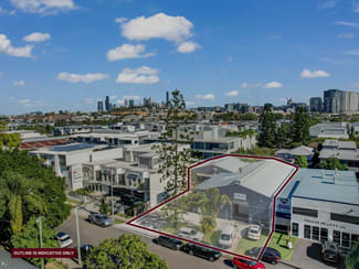 Showrooms / Bulky Goods commercial property leased at 23 Godwin Street Bulimba QLD 4171