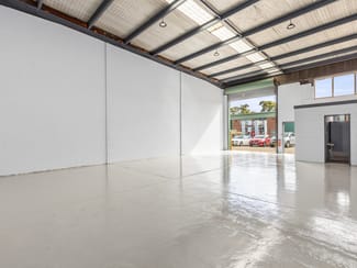 Factory, Warehouse & Industrial commercial property leased at 11/15 Childs Road Chipping Norton NSW 2170