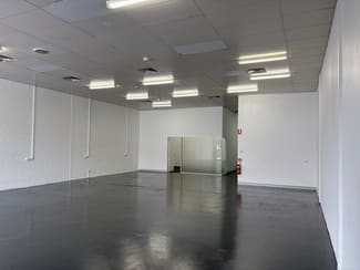 Showrooms / Bulky Goods commercial property leased at 13/157 Gladstone Street Fyshwick ACT 2609