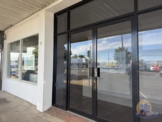 Shop & Retail commercial property for lease at 2/7 Bourbong Street Bundaberg Central QLD 4670