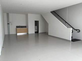 Factory, Warehouse & Industrial commercial property leased at 23/23 Tillyroen Road Ormeau QLD 4208