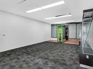Showrooms / Bulky Goods commercial property for lease at 1/390 Kingston Road Slacks Creek QLD 4127 Showrooms / Bulky Goods commercial property for lease at 1/390 Kingston Road Slacks Creek QLD 4127