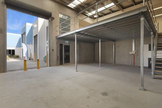 Factory, Warehouse & Industrial commercial property for lease at 8/23 Technology Drive Augustine Heights QLD 4300