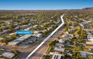Shop & Retail commercial property for lease at 6/1463-1465 Riverway Drive Kelso QLD 4815