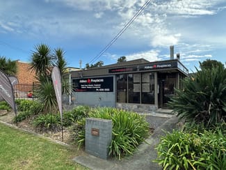 Factory, Warehouse & Industrial commercial property for lease at 136 Industrial Road Oak Flats NSW 2529 Factory, Warehouse & Industrial commercial property for lease at 136 Industrial Road Oak Flats NSW 2529