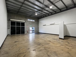 Factory, Warehouse & Industrial commercial property leased at 2/33 Hawthorn Street Dubbo NSW 2830