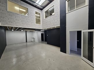 Offices commercial property for lease at Burleigh Heads QLD 4220 Offices commercial property for lease at Burleigh Heads QLD 4220