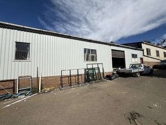 Factory, Warehouse & Industrial commercial property for lease at 2/13 Lorraine Street Peakhurst NSW 2210